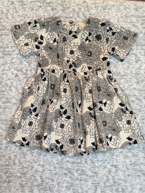 NWOT Kate Quinn Ivory Black Floral Dress 6-12M Baby Girl Organic Cotton